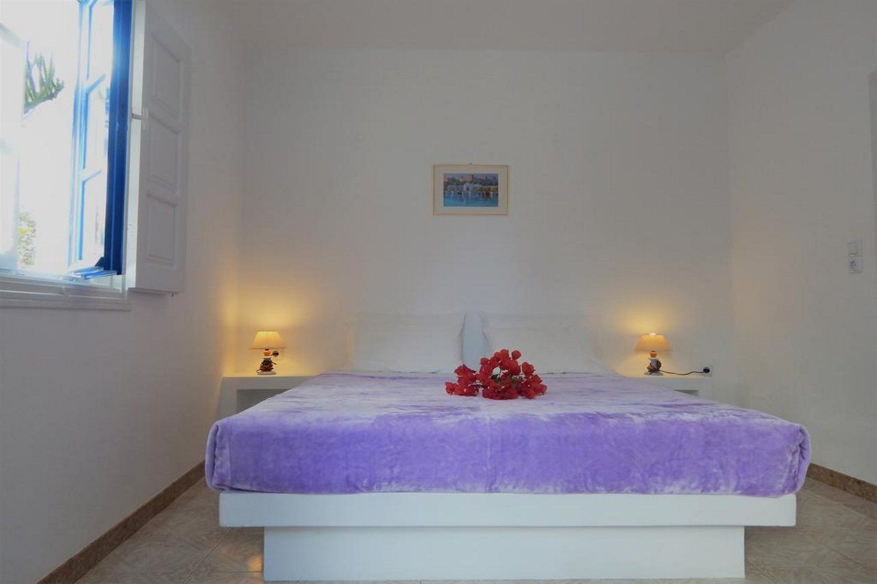 Evgenia Rooms And Apartments Folégandros Exterior foto